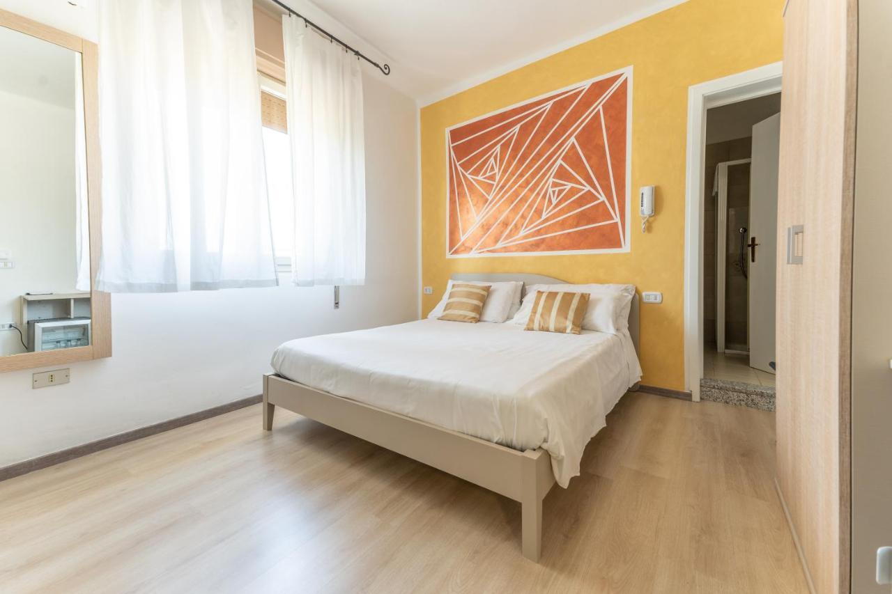 Hotel Benaco Mavras Песк'єра-дель-Гарда Екстер'єр фото