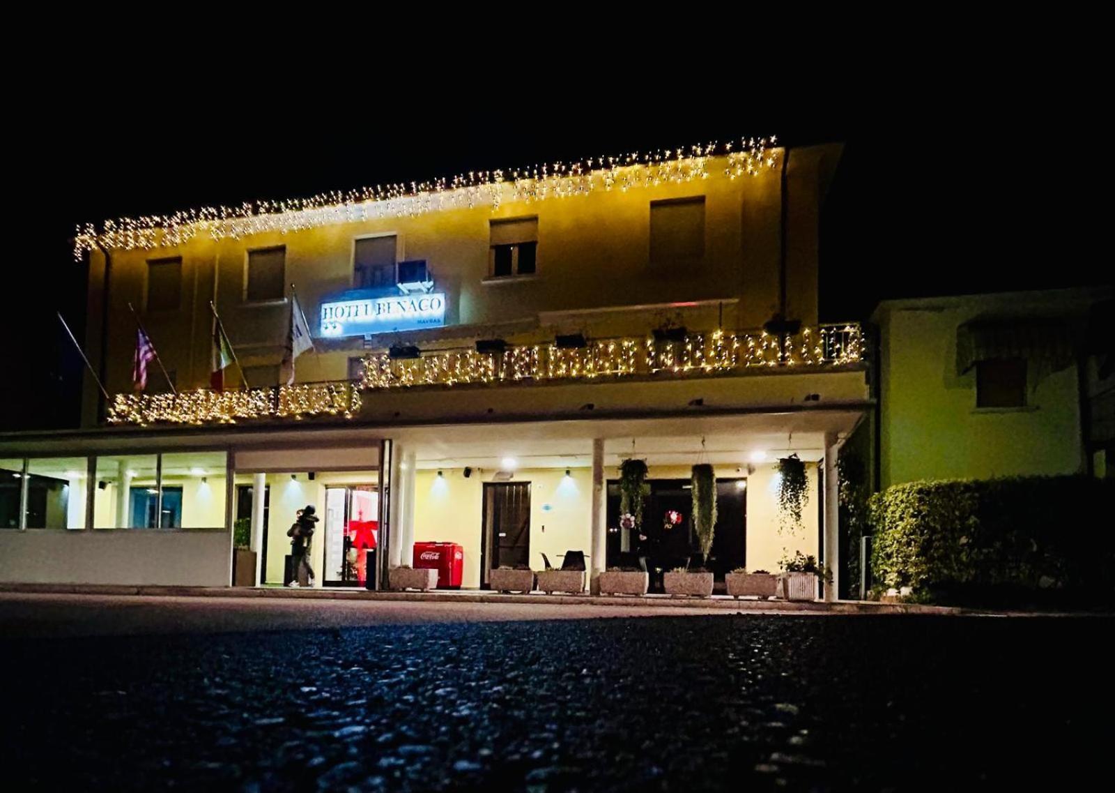 Hotel Benaco Mavras Песк'єра-дель-Гарда Екстер'єр фото