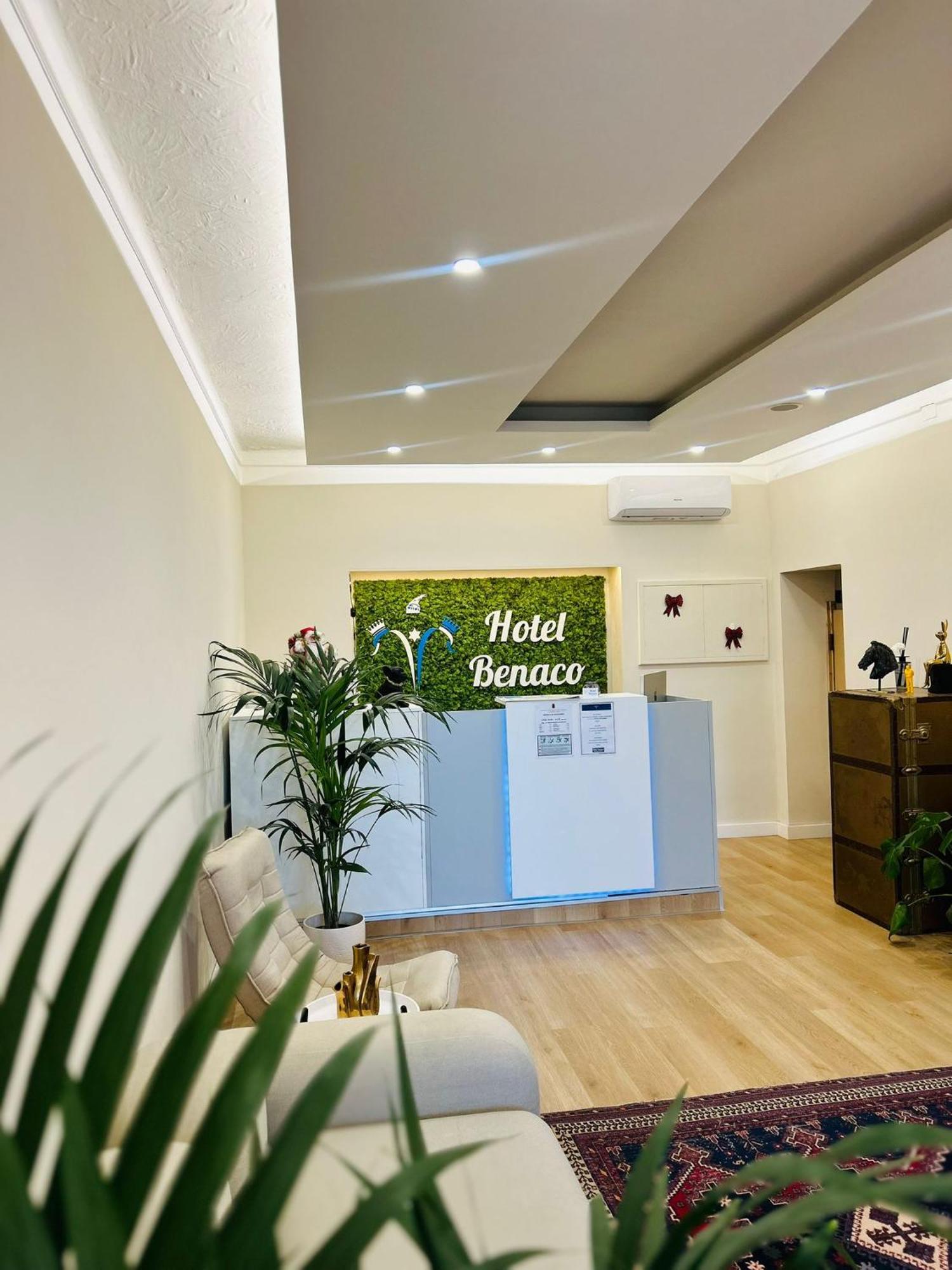 Hotel Benaco Mavras Песк'єра-дель-Гарда Екстер'єр фото