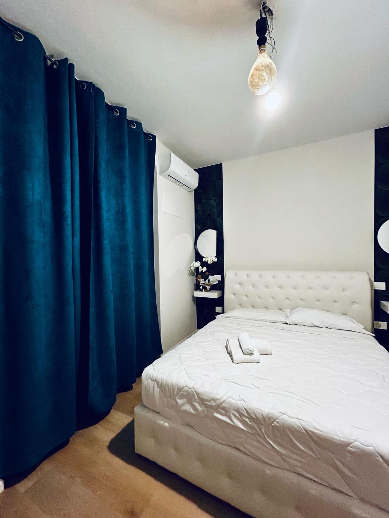 Hotel Benaco Mavras Песк'єра-дель-Гарда Екстер'єр фото