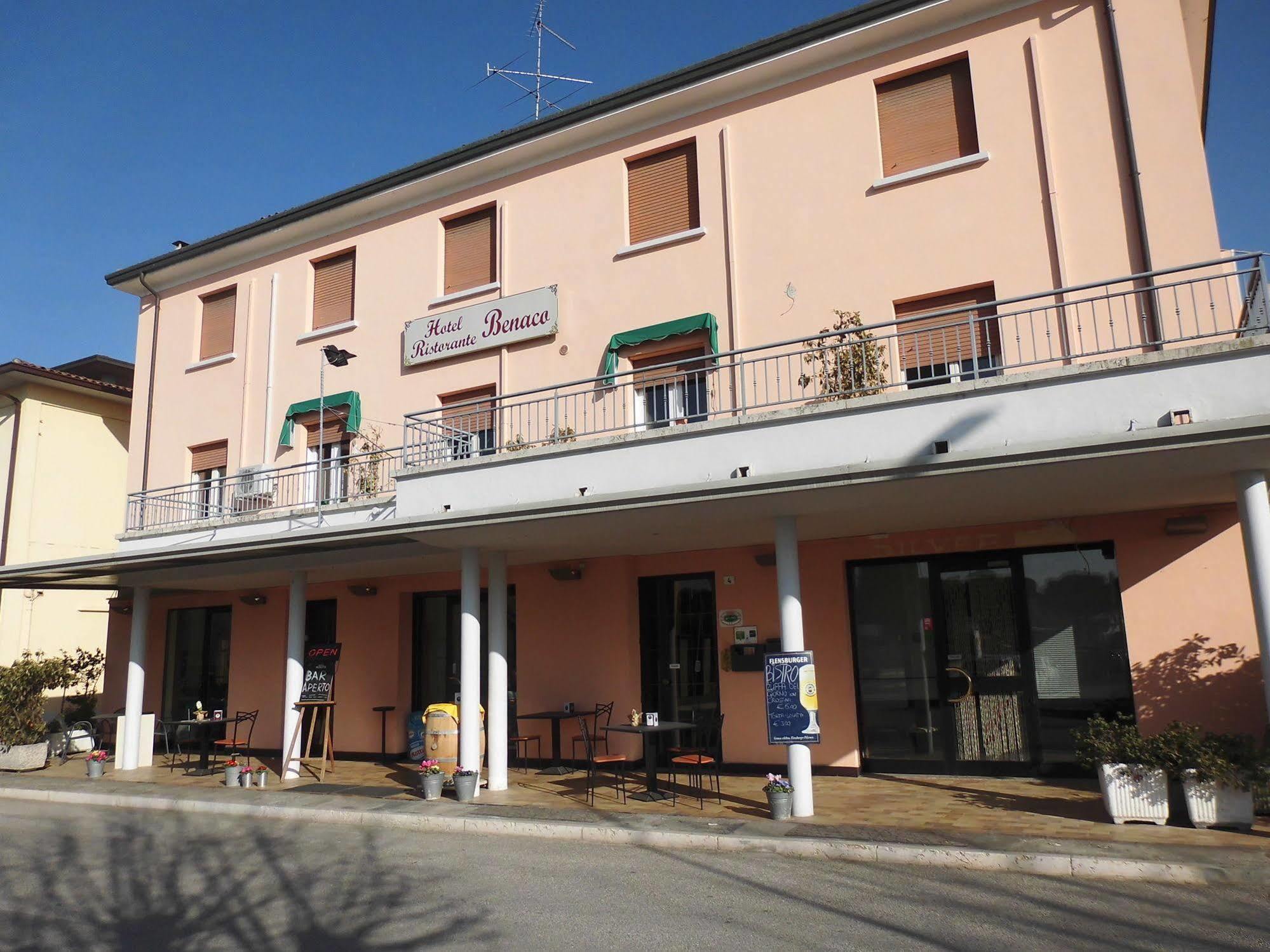 Hotel Benaco Mavras Песк'єра-дель-Гарда Екстер'єр фото