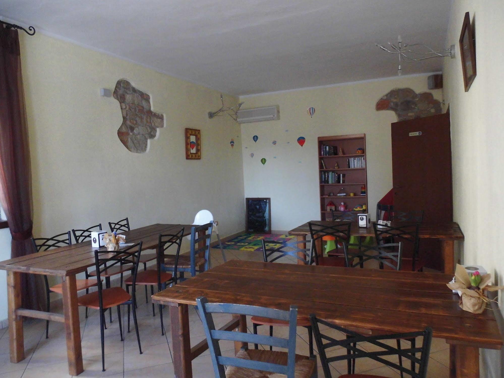 Hotel Benaco Mavras Песк'єра-дель-Гарда Екстер'єр фото